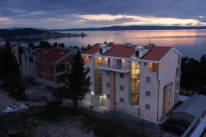 Apartments Simic Makarska